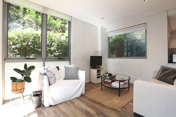 Third view of Homely apartment listing, 15/3-13 Bundarra Avenue, Wahroonga NSW 2076
