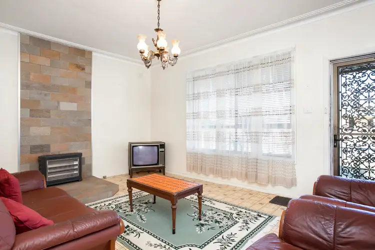 Second view of Homely house listing, 8 Susan Avenue, Warilla NSW 2528