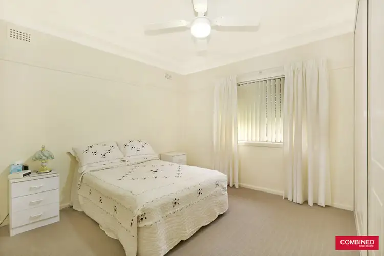 Sixth view of Homely house listing, 32 Trafalgar Street, Glenfield NSW 2167
