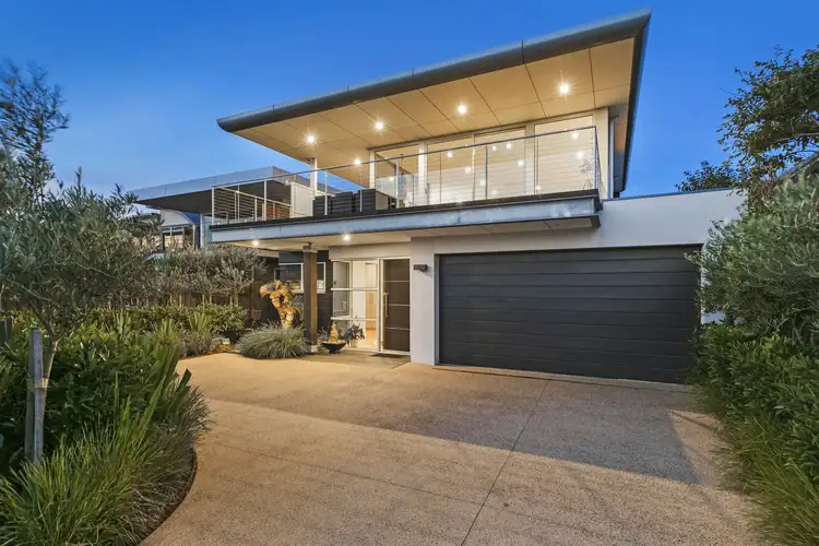 684 Esplanade, Mornington VIC 3931