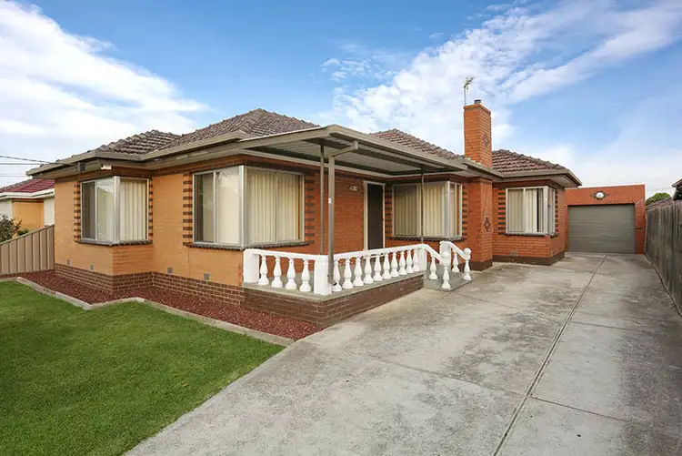 Main view of Homely house listing, 14 Maple Crescent, St Albans VIC 3021