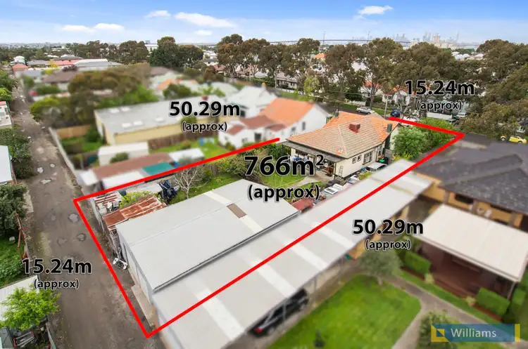 33 Oxford Street, Newport VIC 3015