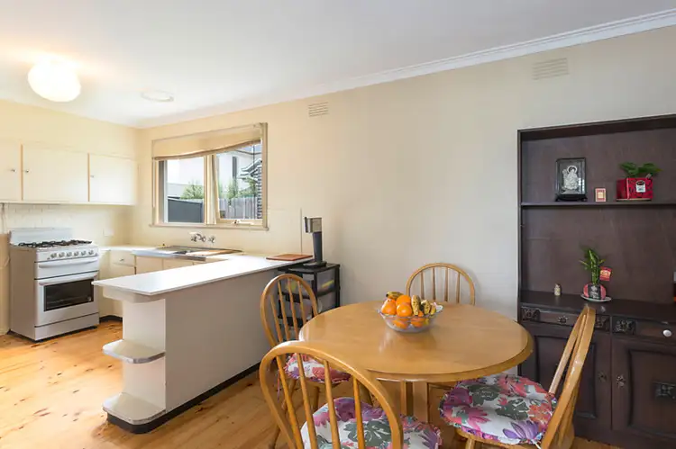 82 Haldane Road, Niddrie VIC 3042