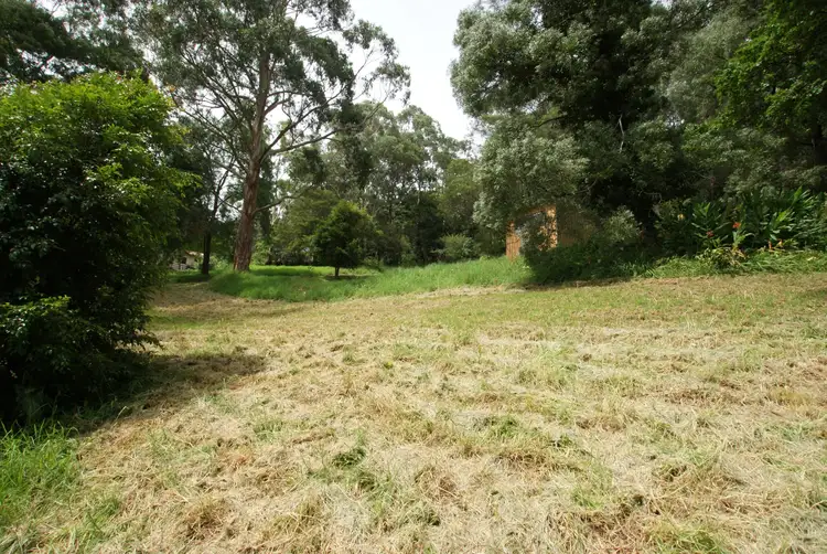 25 Riverside Drive, Warburton VIC 3799