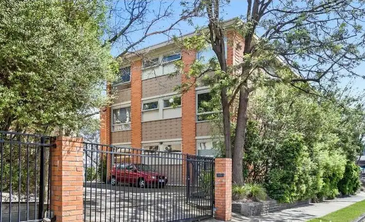 6/55 Barkly Street, St Kilda VIC 3182