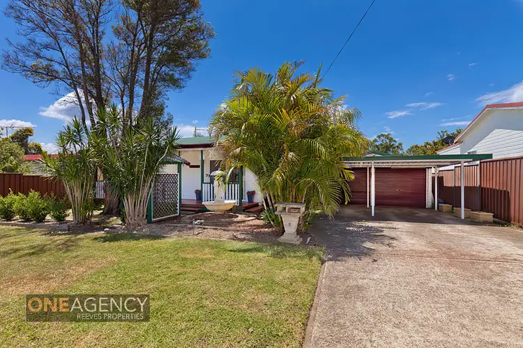 8 Tenth Avenue, Warragamba NSW 2752