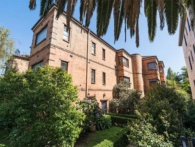 2/37 Eildon Road, St Kilda VIC 3182