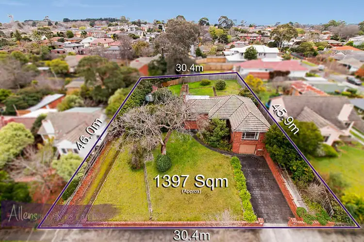11 Chaucer Street, Box Hill South VIC 3128