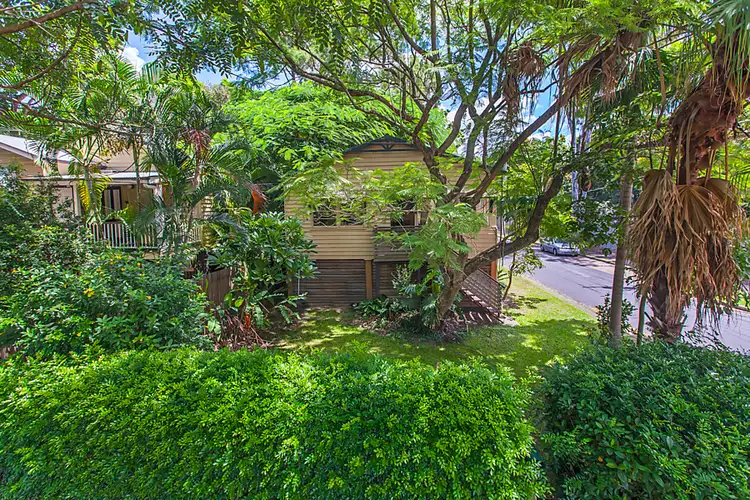 42 Alexandra Avenue, Taringa QLD 4068