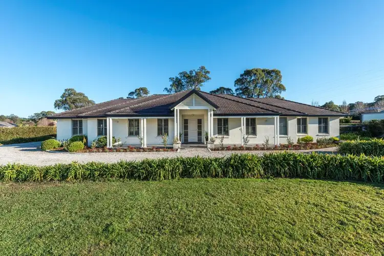 12 Woodside Drive, Moss Vale NSW 2577