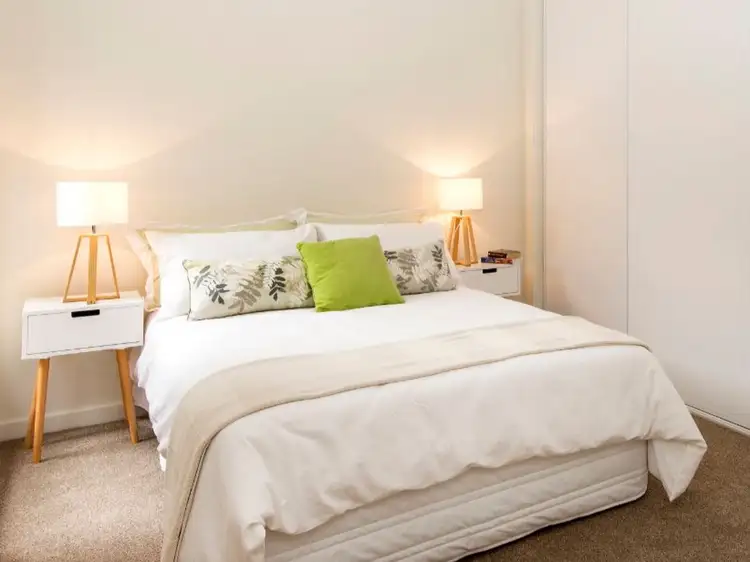 Main view of Homely unit listing, 6 Curlew Drive, Horsham VIC 3400