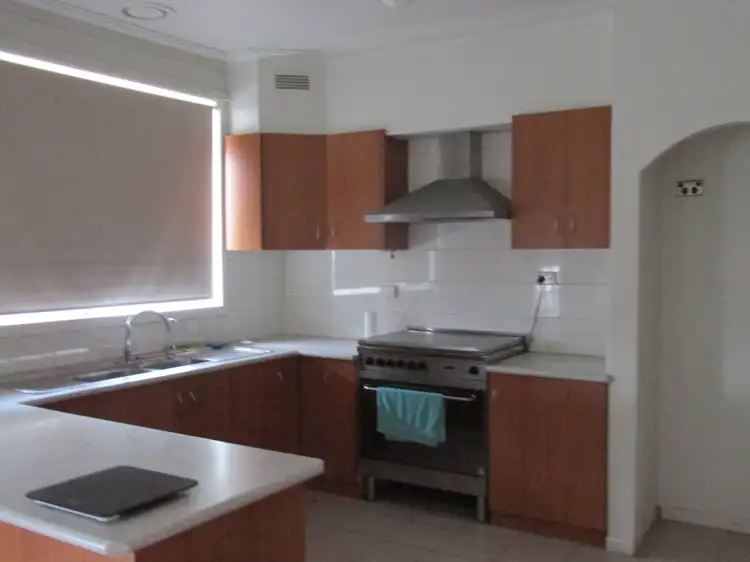 Seventh view of Homely house listing, 8 Melissa Street, Strathmore VIC 3041