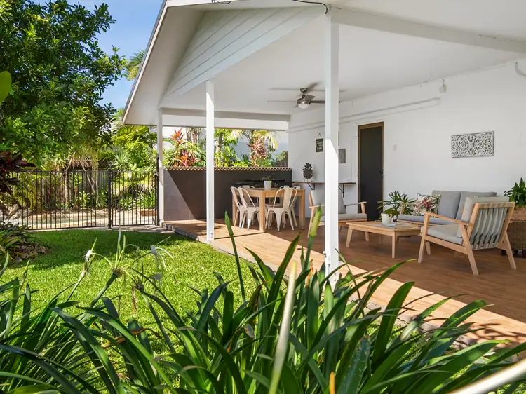 17 Conch Close, Trinity Beach QLD 4879