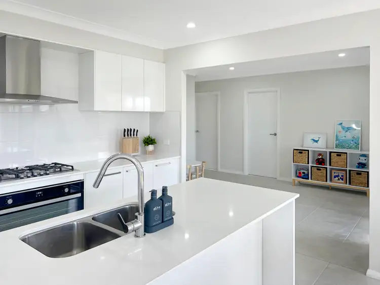Fifth view of Homely house listing, 2 Mulberry Ct, Calderwood NSW 2527