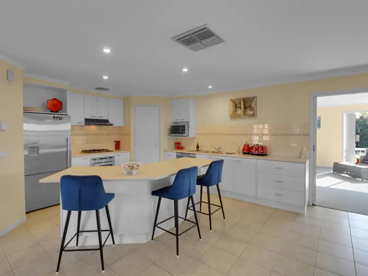 Fourth view of Homely house listing, 1 Mitchell Court, Mansfield VIC 3722