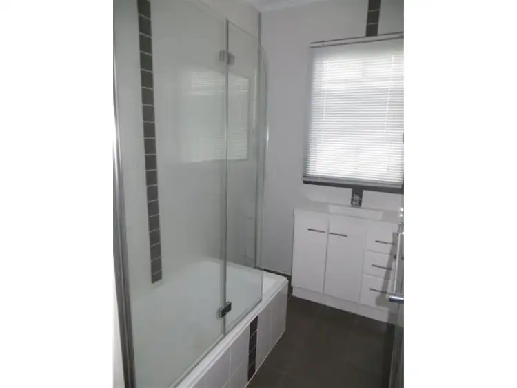Fifth view of Homely house listing, 10 Trumpy Street, Warragul VIC 3820
