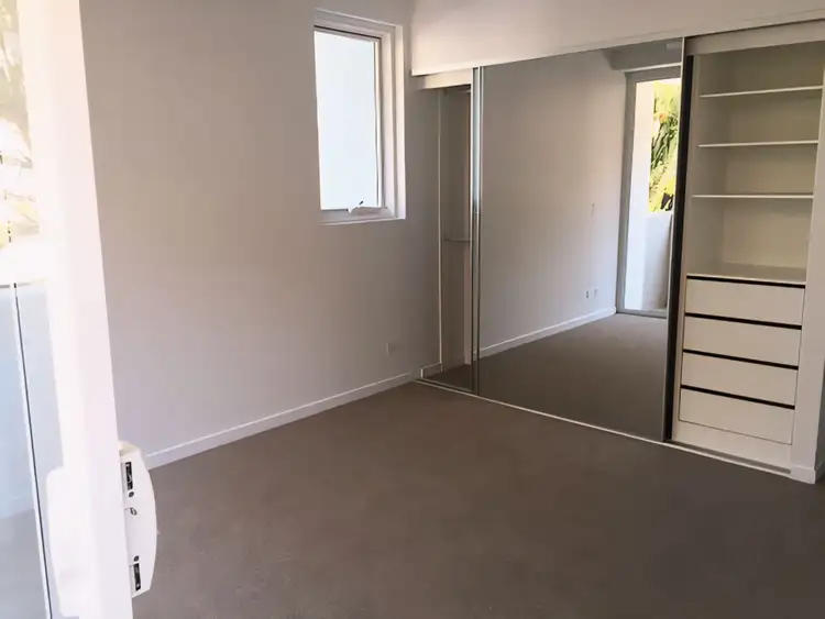 Fifth view of Homely unit listing, 205/26 Gray Street, Southport QLD 4215