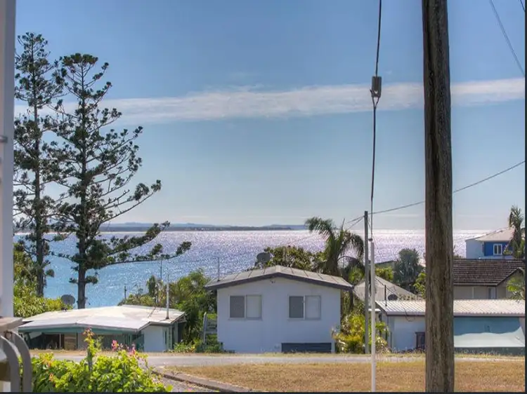 Main view of Homely house listing, 5 Pandanus Street, Cooee Bay QLD 4703