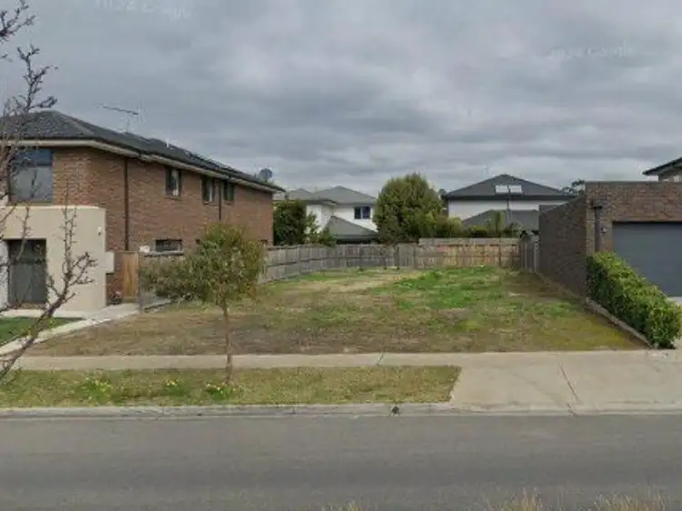 13 Baden Powell Drive, North Geelong VIC 3215