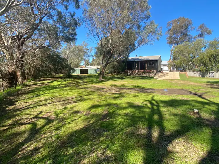 12 Herbert Street, Toodyay WA 6566