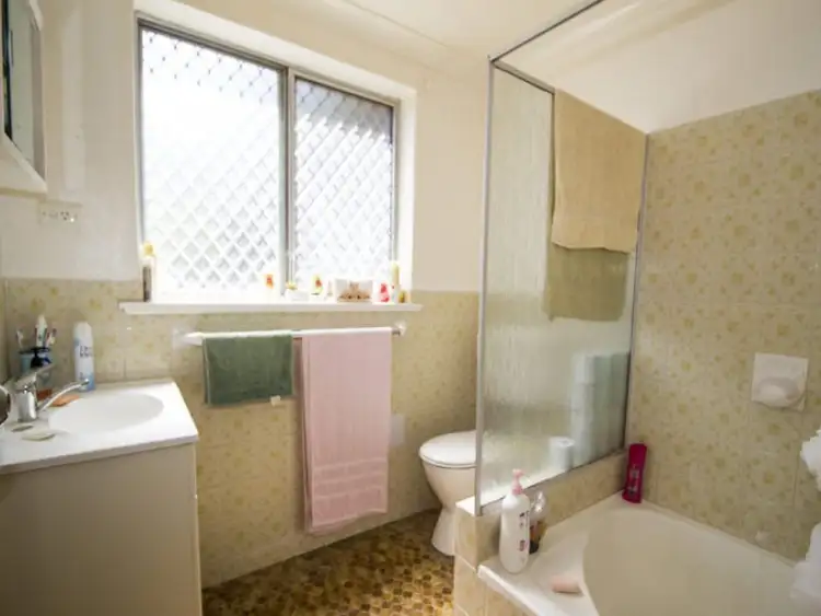 Fifth view of Homely unit listing, 1/17 Elizabeth Street, Dubbo NSW 2830