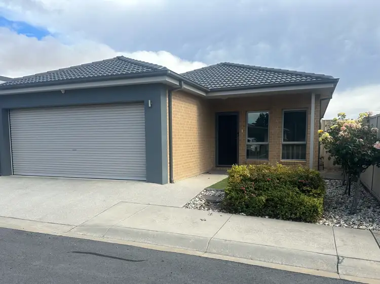 2 Kingfisher Close, Horsham VIC 3400