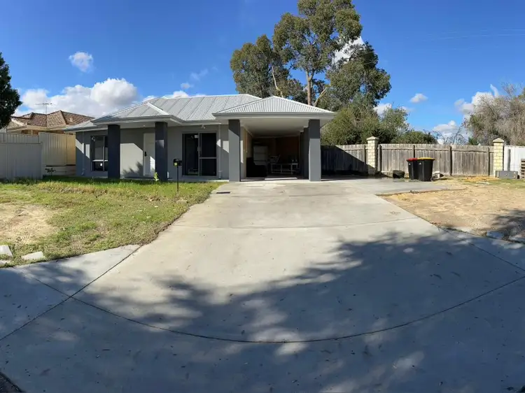 63 Riverside Lane, Seville Grove WA 6112