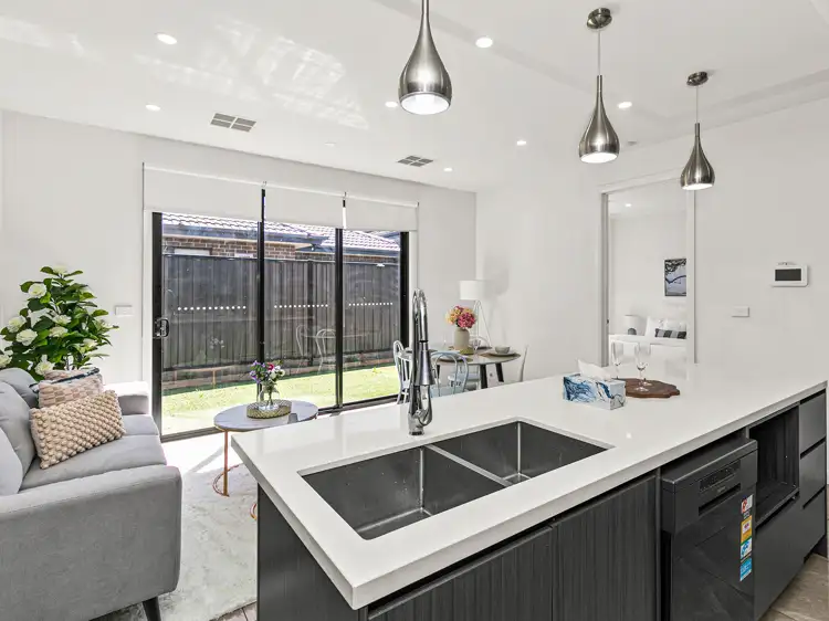 Fourth view of Homely house listing, 3 Rialto Circuit, Craigieburn VIC 3064