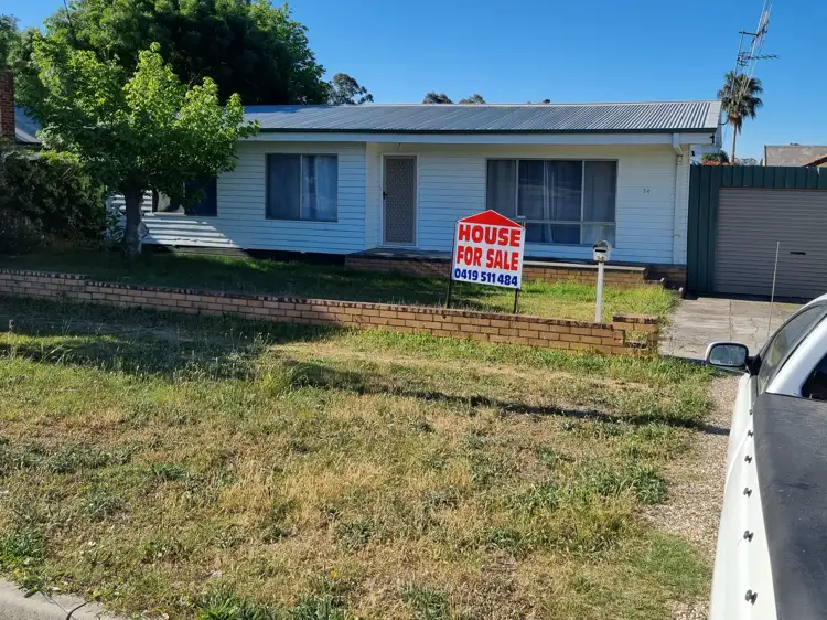 34 Wesley Street, Kangaroo Flat VIC 3555