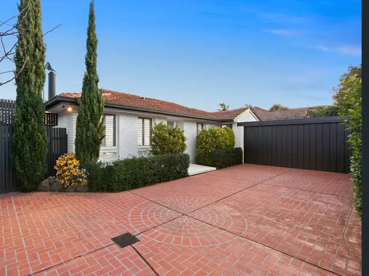 Second view of Homely unit listing, 2/42 Elizabeth Street, Bentleigh East VIC 3165