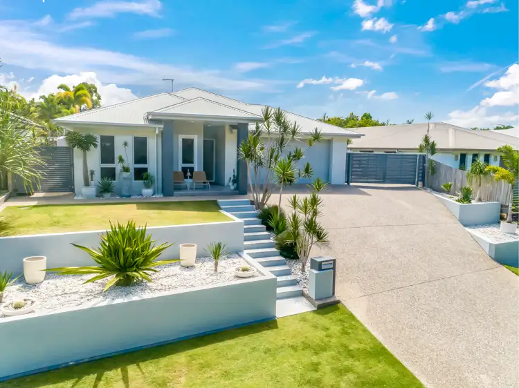 13 Green Avenue, Branyan QLD 4670