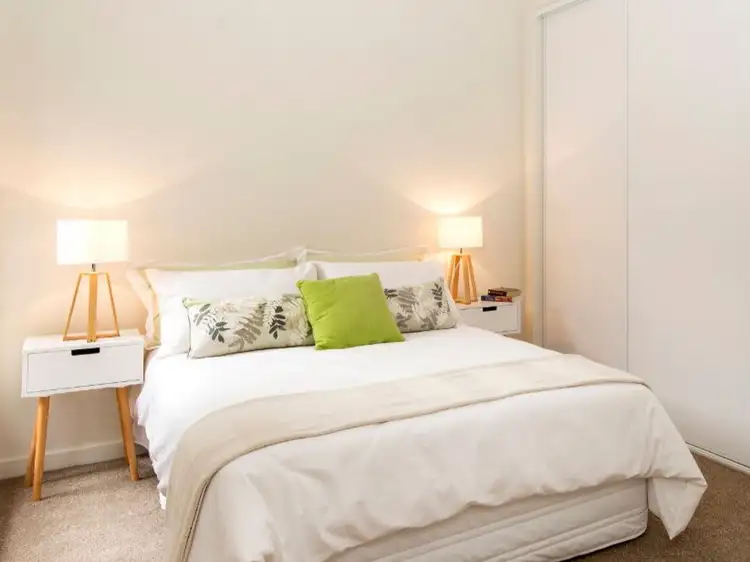 Third view of Homely unit listing, 5 Curlew Drive, Horsham VIC 3400