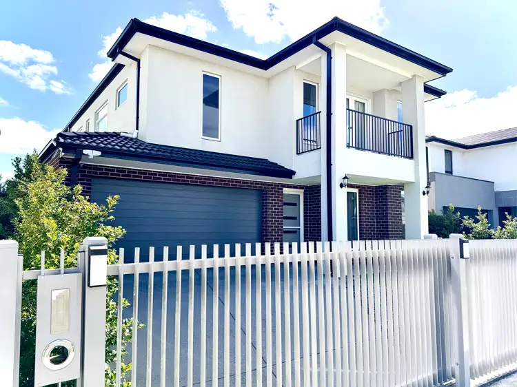 14 Faversham Street, Point Cook VIC 3030