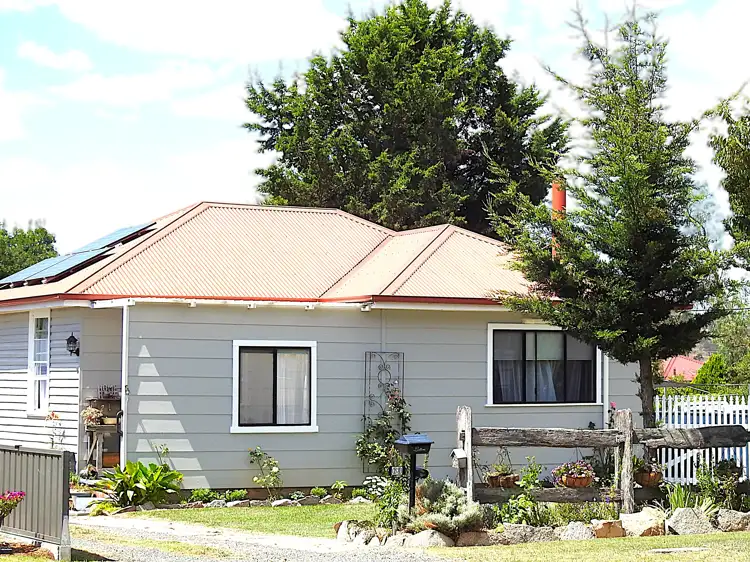 63 Brown Street, Armidale NSW 2350