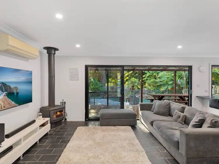 Fourth view of Homely house listing, 25 Golden Avenue, Point Clare NSW 2250