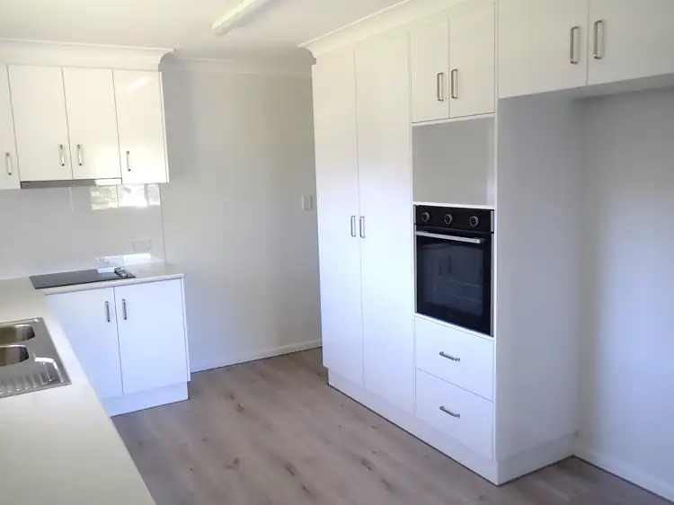 Sixth view of Homely house listing, 8 Grace Court, Darling Heights QLD 4350