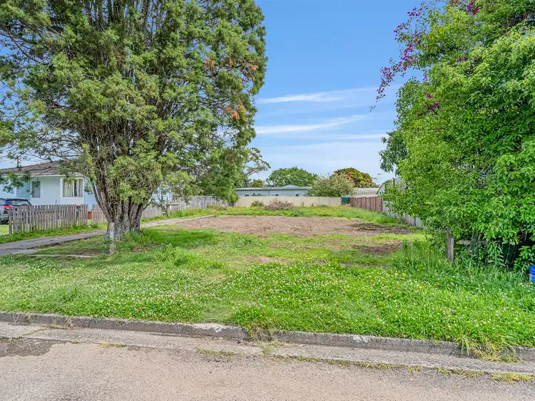 2 Robert Eggins Street, South Kempsey NSW 2440