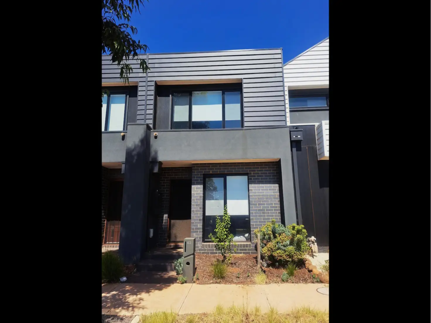 Main view of Homely townhouse listing, 42 Washington Drive, Thornhill Park VIC 3335