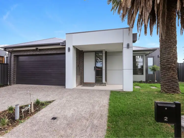 2 Muscat Avenue, Burnside Heights VIC 3023