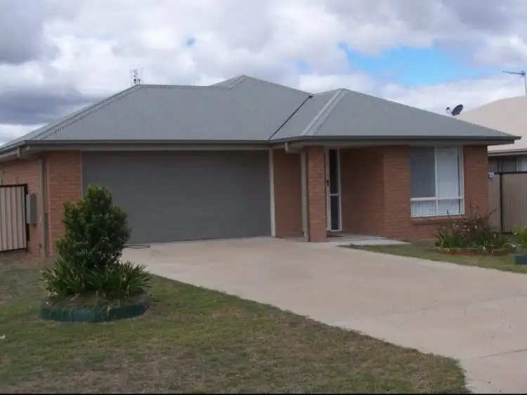 1 Henry Court, Tara QLD 4421