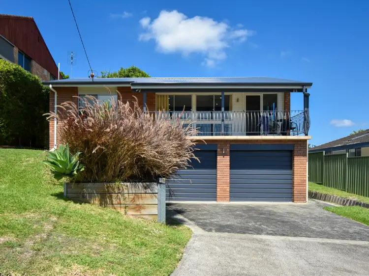 Second view of Homely house listing, 6 Greenslope Drive, Green Point NSW 2251