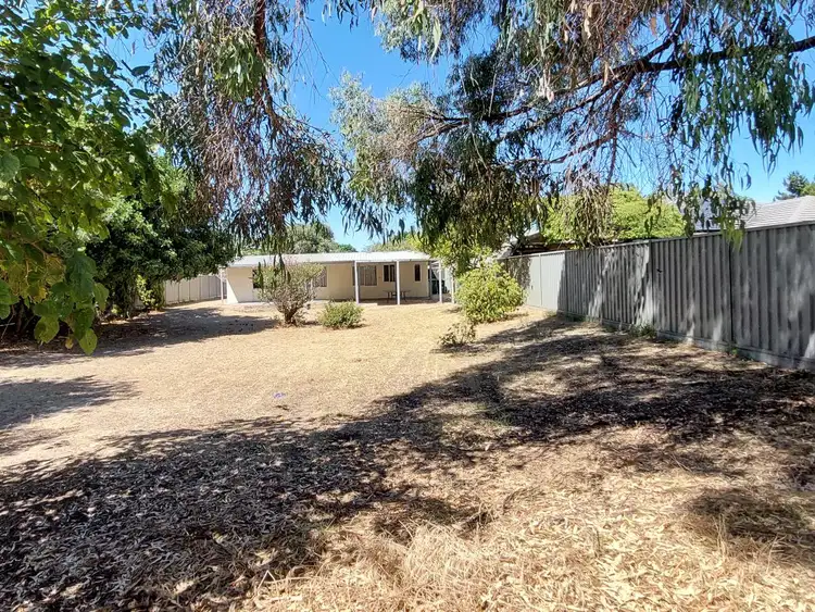 17 Korong Road, Golden Bay WA 6174