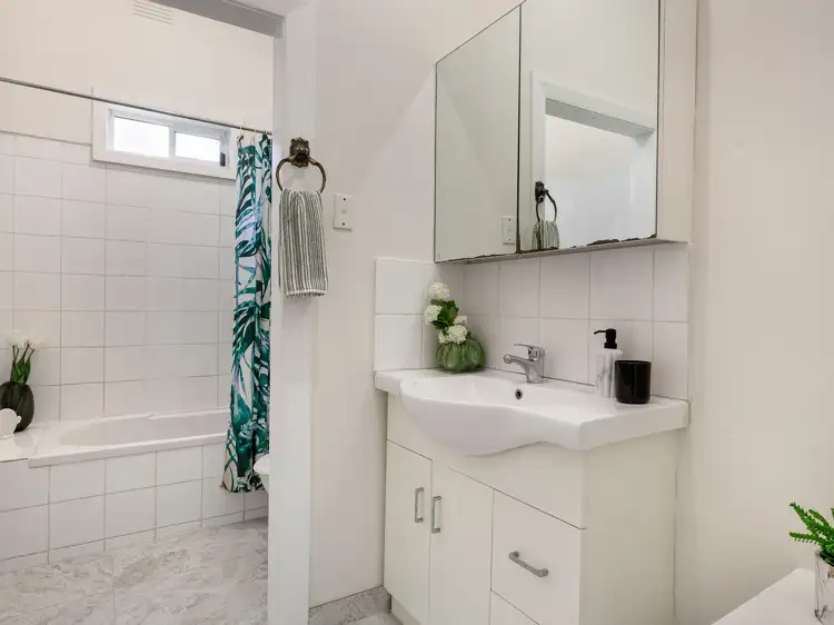 Sixth view of Homely house listing, 6 Watson Grove, Glen Huntly VIC 3163