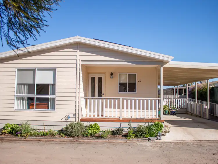 Second view of Homely retirement listing, 25/7835 Goulburn Valley Highway, Kialla VIC 3631