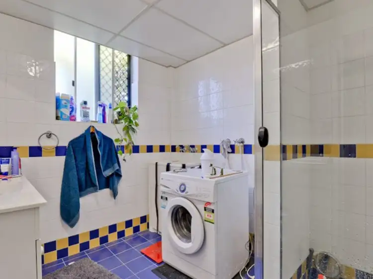 Fifth view of Homely apartment listing, 2/99 Earl Street, Greenslopes QLD 4120
