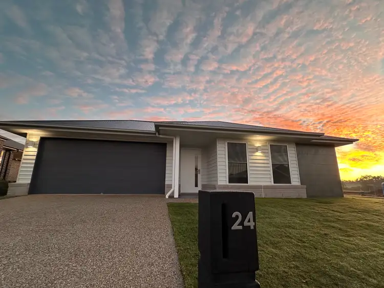 24 Saint Andrews Crescent, Highfields QLD 4352