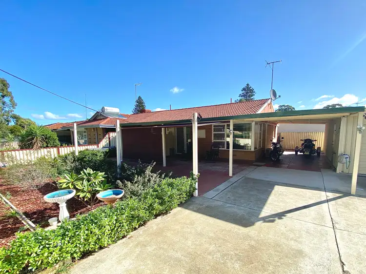 1 Kooljack Street, Dudley Park WA 6210