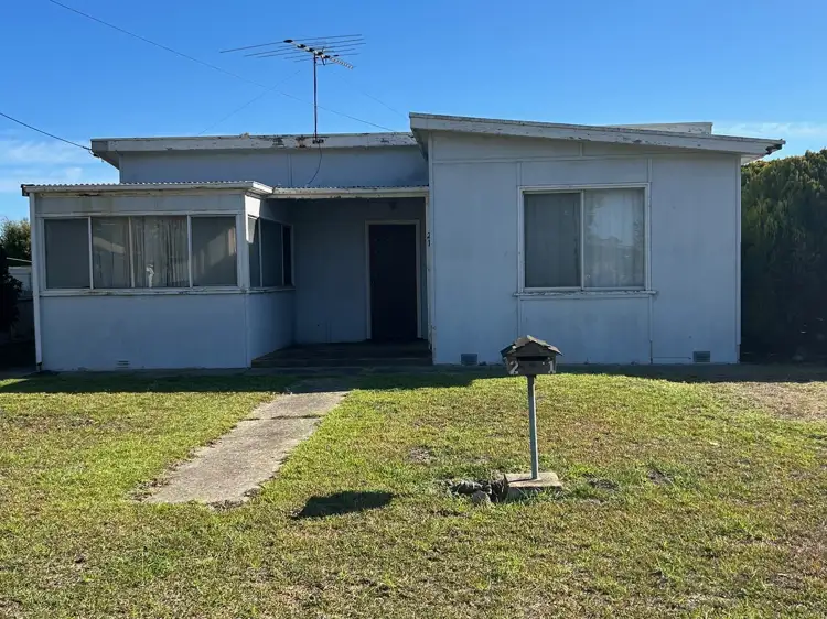 21 Falkner Street, Meningie SA 5264
