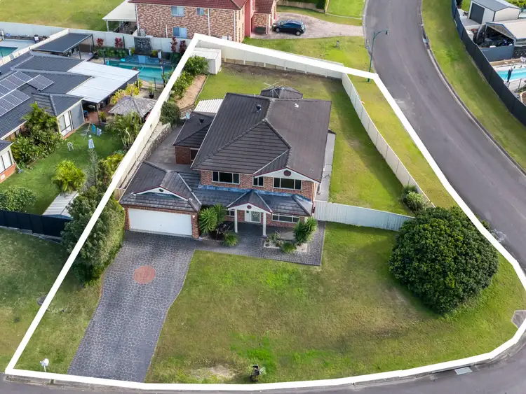 Second view of Homely house listing, 56 Lemonwood Circuit, Thornton NSW 2322
