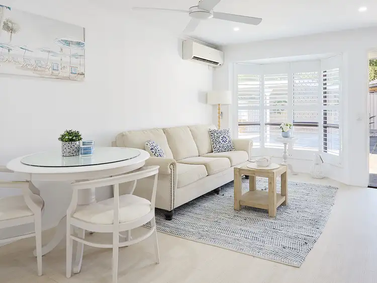 2/12 Hentdale Court, Labrador QLD 4215